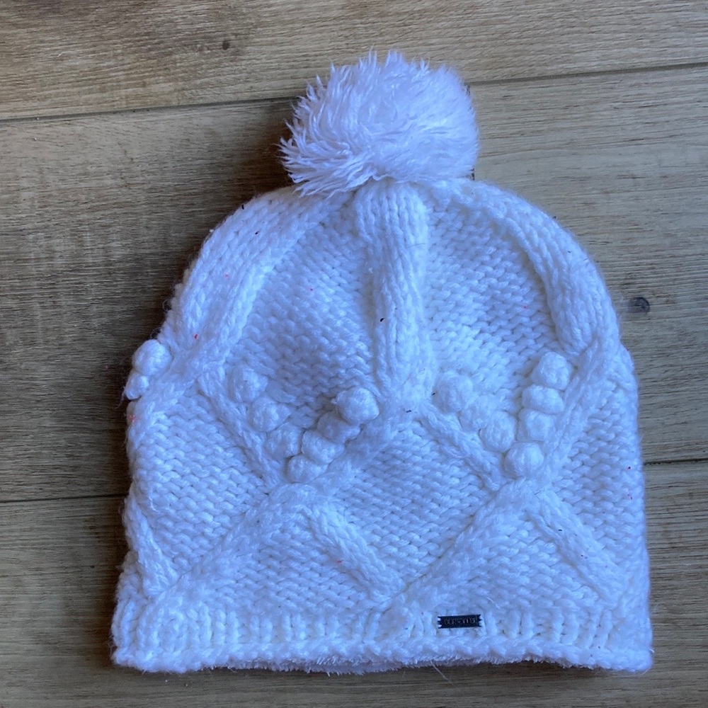 Burton pom hat